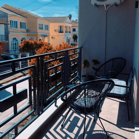 Gaia Modern House Lefkímmi