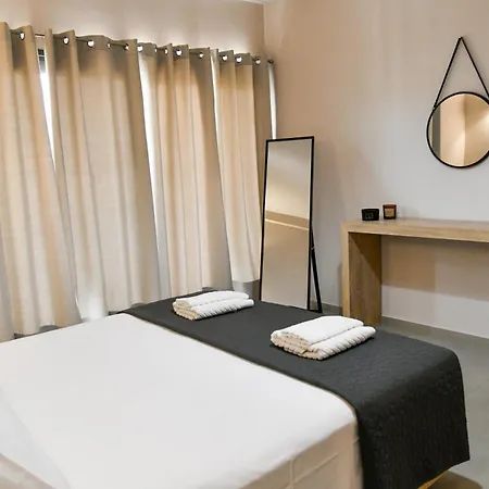 Gaia Modern House Lefkímmi