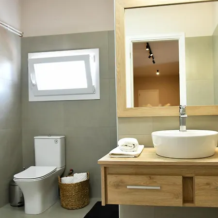 Gaia Modern House Lefkímmi