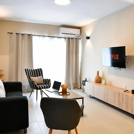 Gaia Modern House