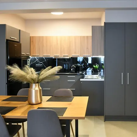 Gaia Modern House * Lefkímmi